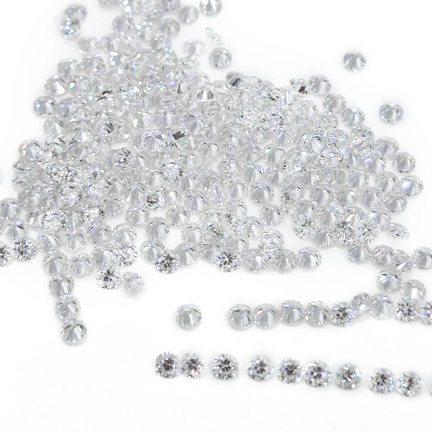 0.002-0.1ct Round Cut D Color VVS Moissanite Melee - Image 3