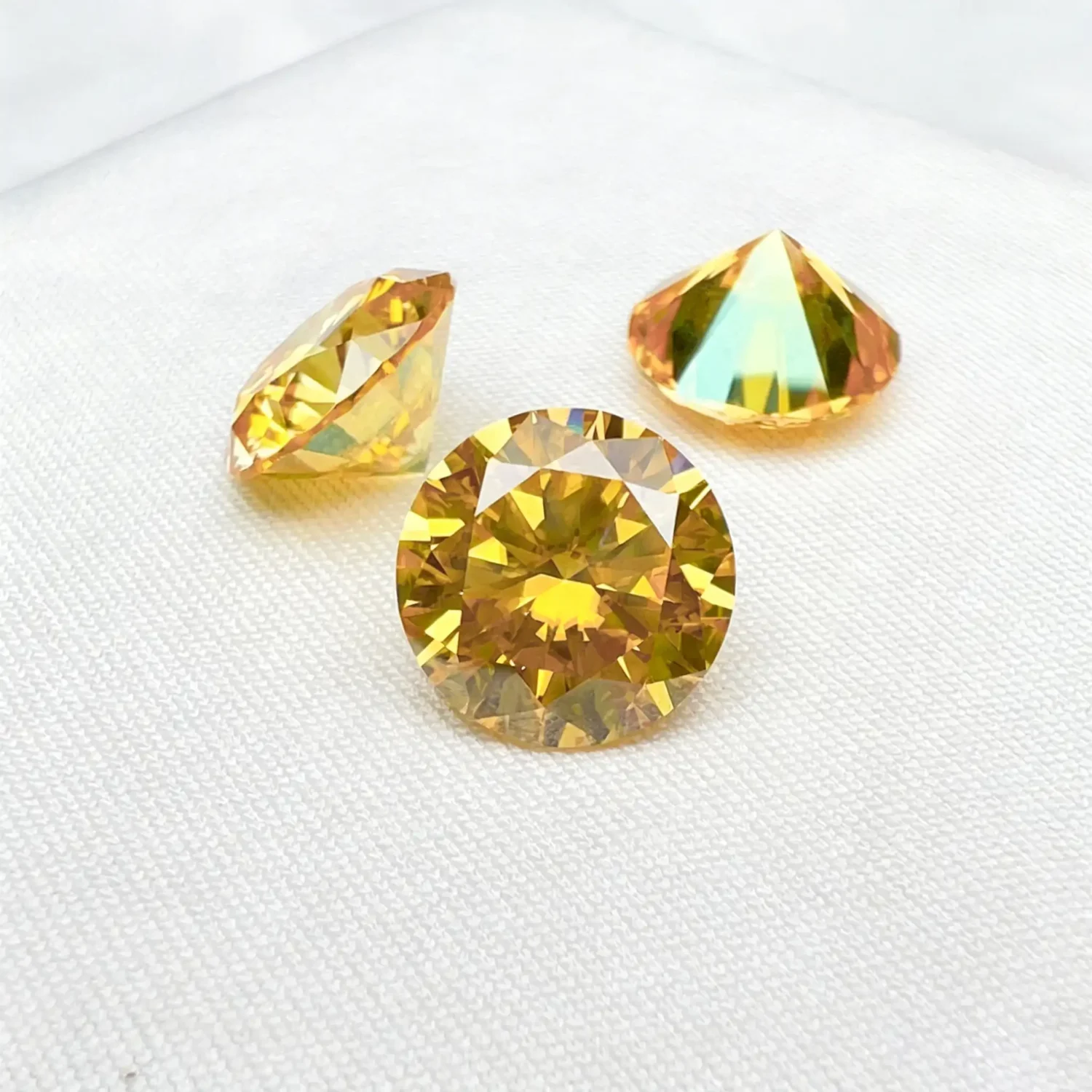 0.1-10ct Round Loose Yellow Moissanite Stones - Image 6
