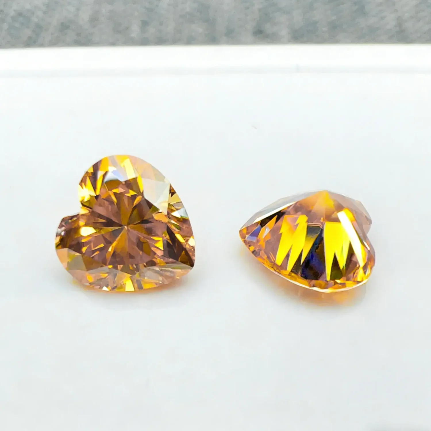0.5-3ct Heart Yellow Moissanite Loose Stone GRA Certified
