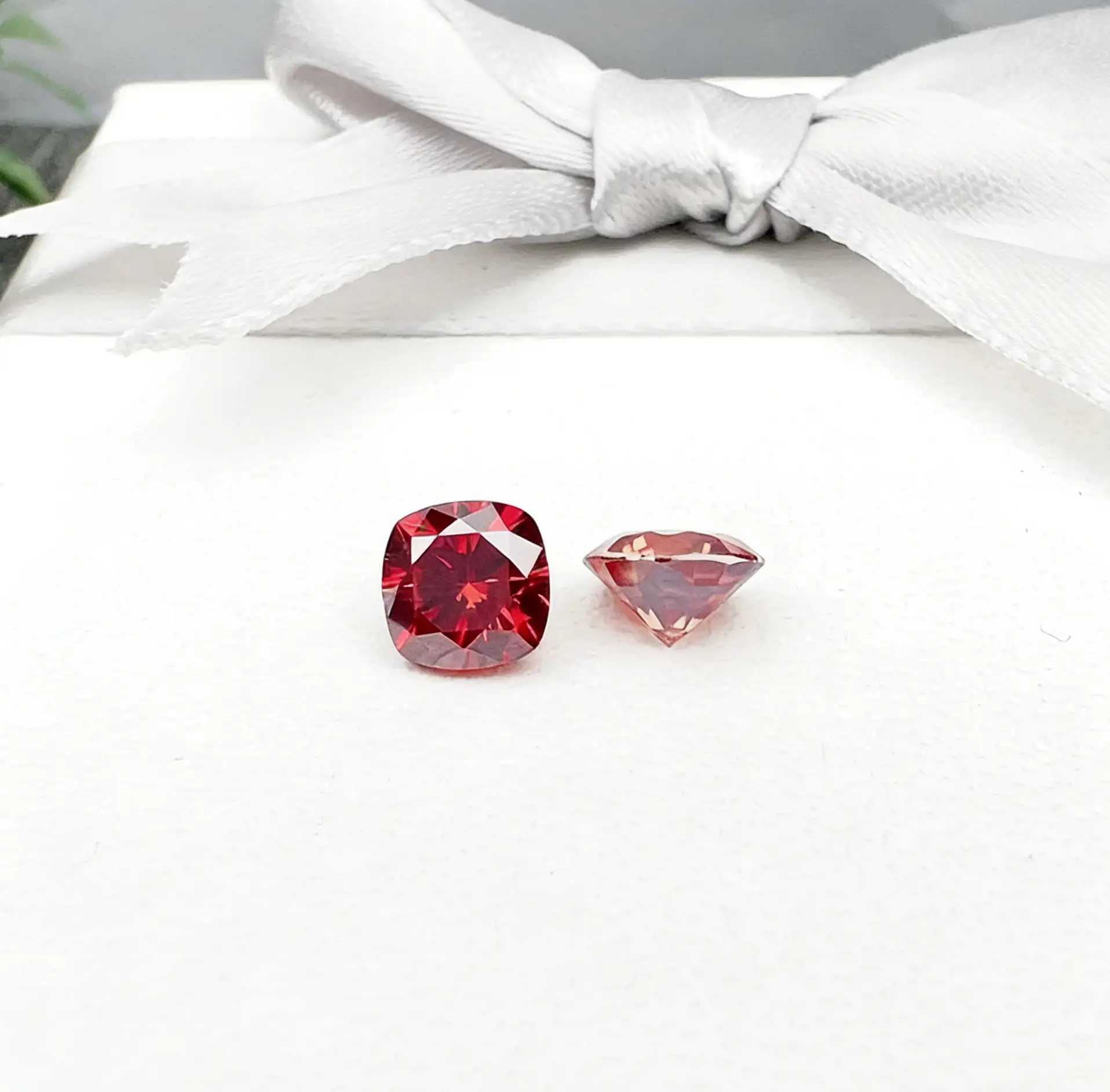 0.5-3ct Red Cushion Cut Moissanite Loose Stone Wholesale - Image 4
