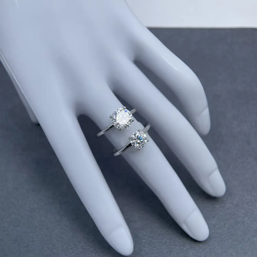 4-claw S925 Sterling Silver 1-3ct Moissanite Engagement Rings - Image 3