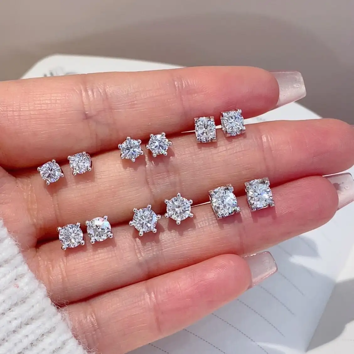 4-claw S925 Sterling Silver Moissanite Earrings Studs - Image 3