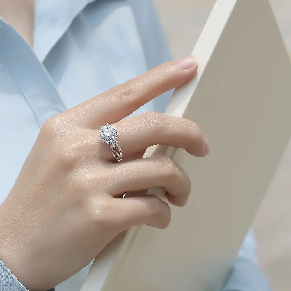 Alternative view of Chic 1ct S925 Sterling Silver Halo Moissanite Flower Ring