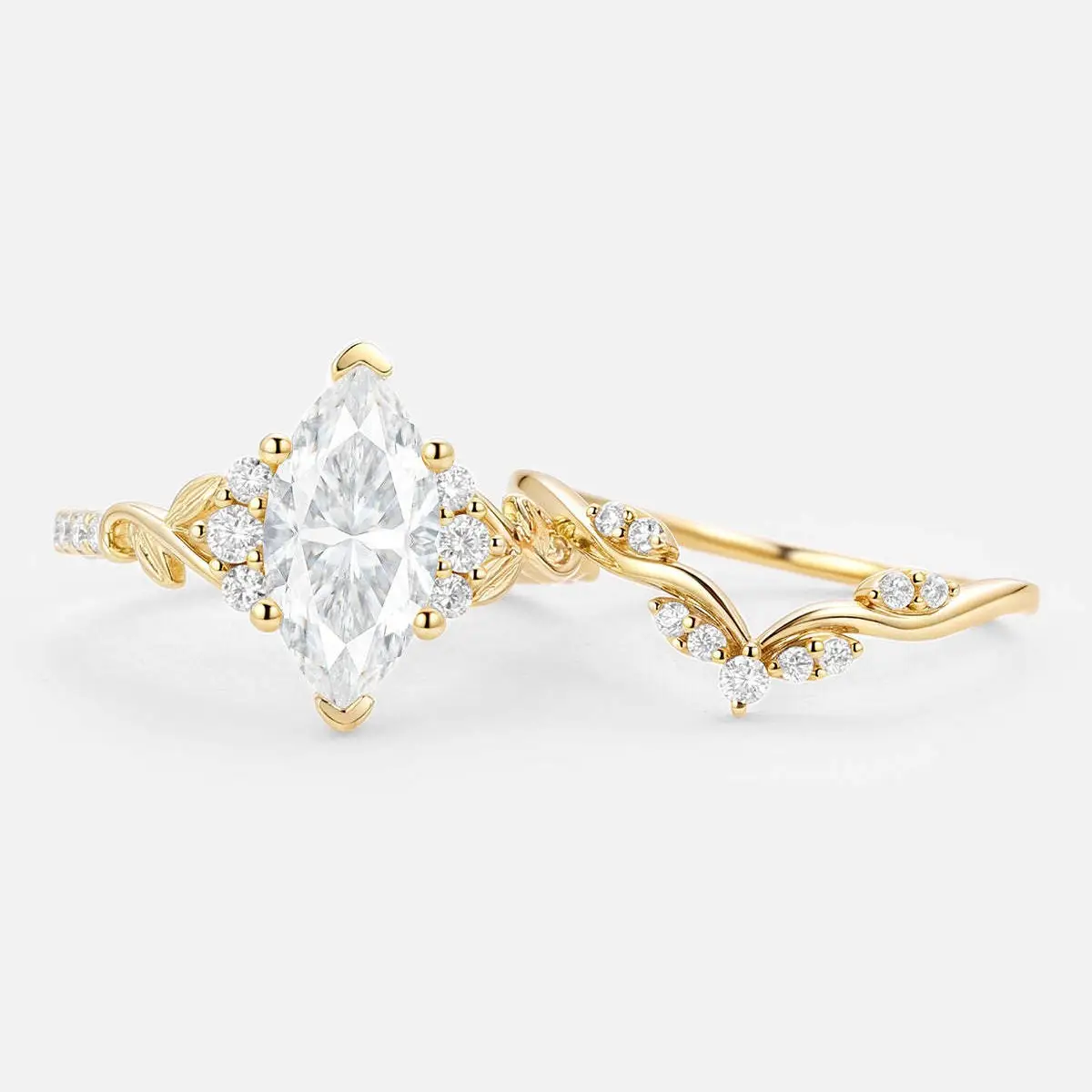 Elegant S925 Sterling Silver Marquise Cut Moissanite Ring - Image 4