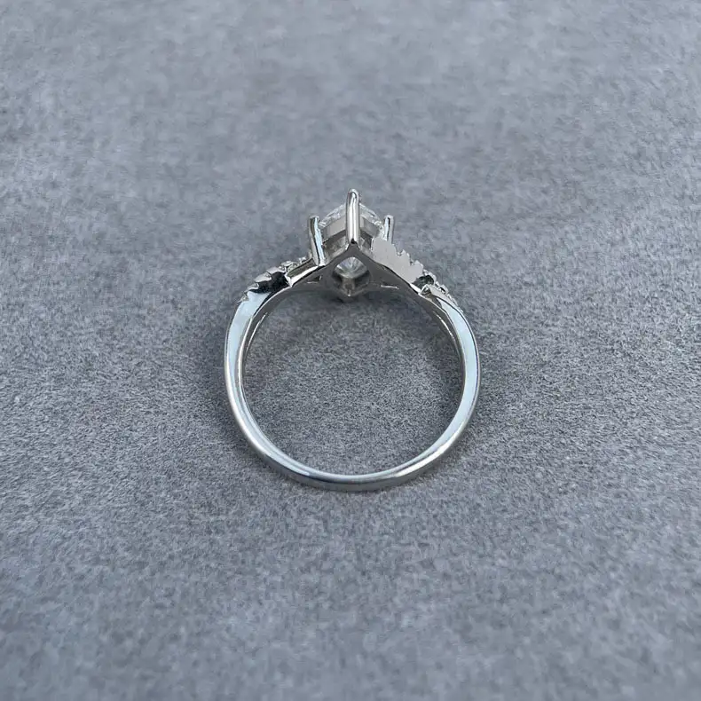 Graceful 2ct S925 Sterling Silver Marquise Moissanite Ring - Image 6