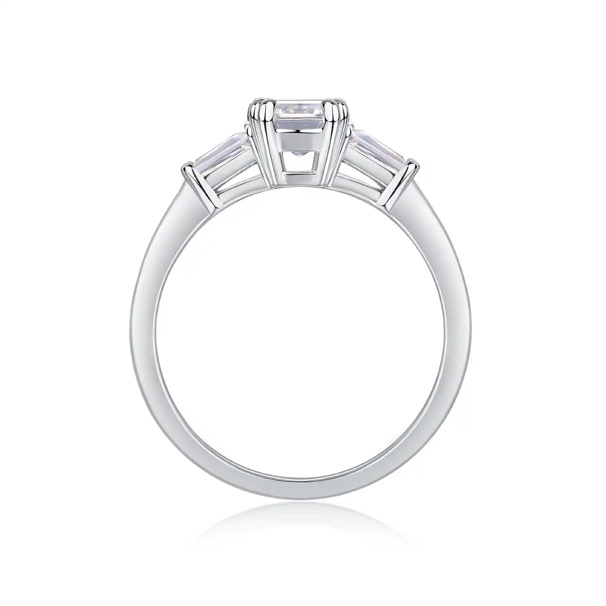 Vintage S925 Sterling Silver Emerald Cut Moissanite Ring - Image 3