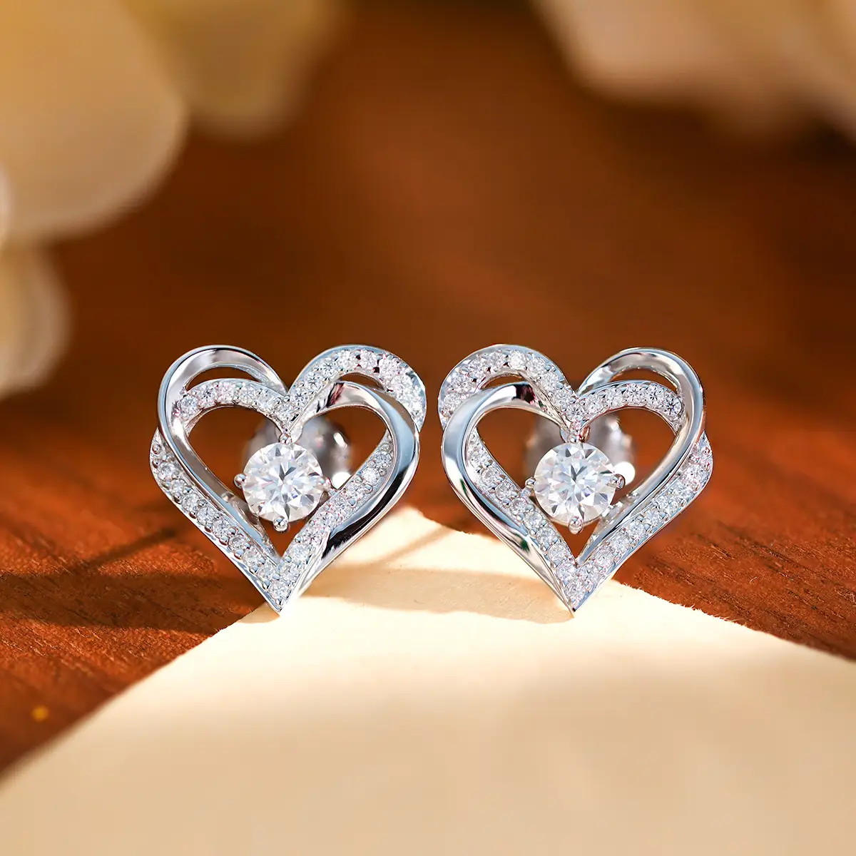 Double-Layer Heart Shaped 1 Carat Moissanite Necklace - Image 4