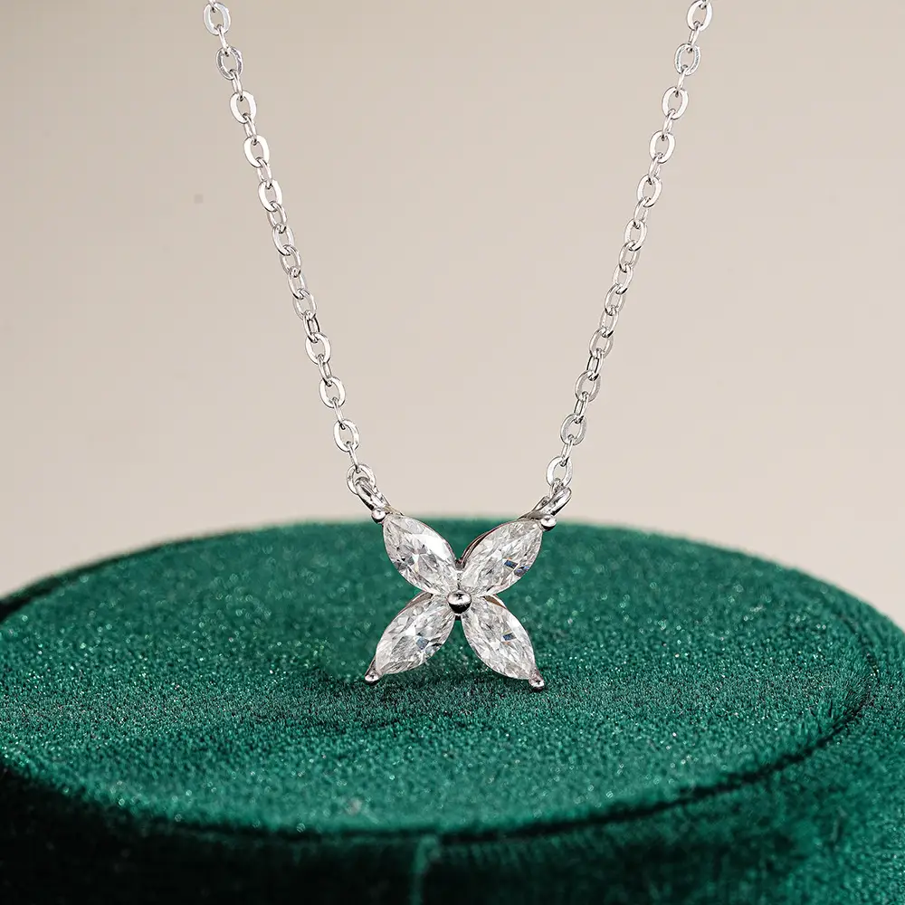 Elegant 1.2ct Four-Leaf Clover Womens Moissanite Necklace