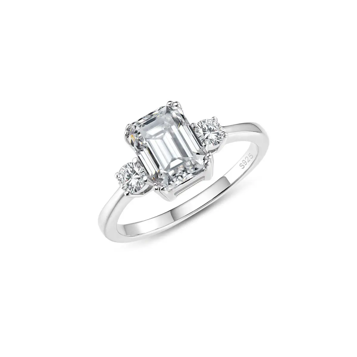 S925 Sterling Silver Emerald Cut 2-4ct Moissanite Engagement Ring