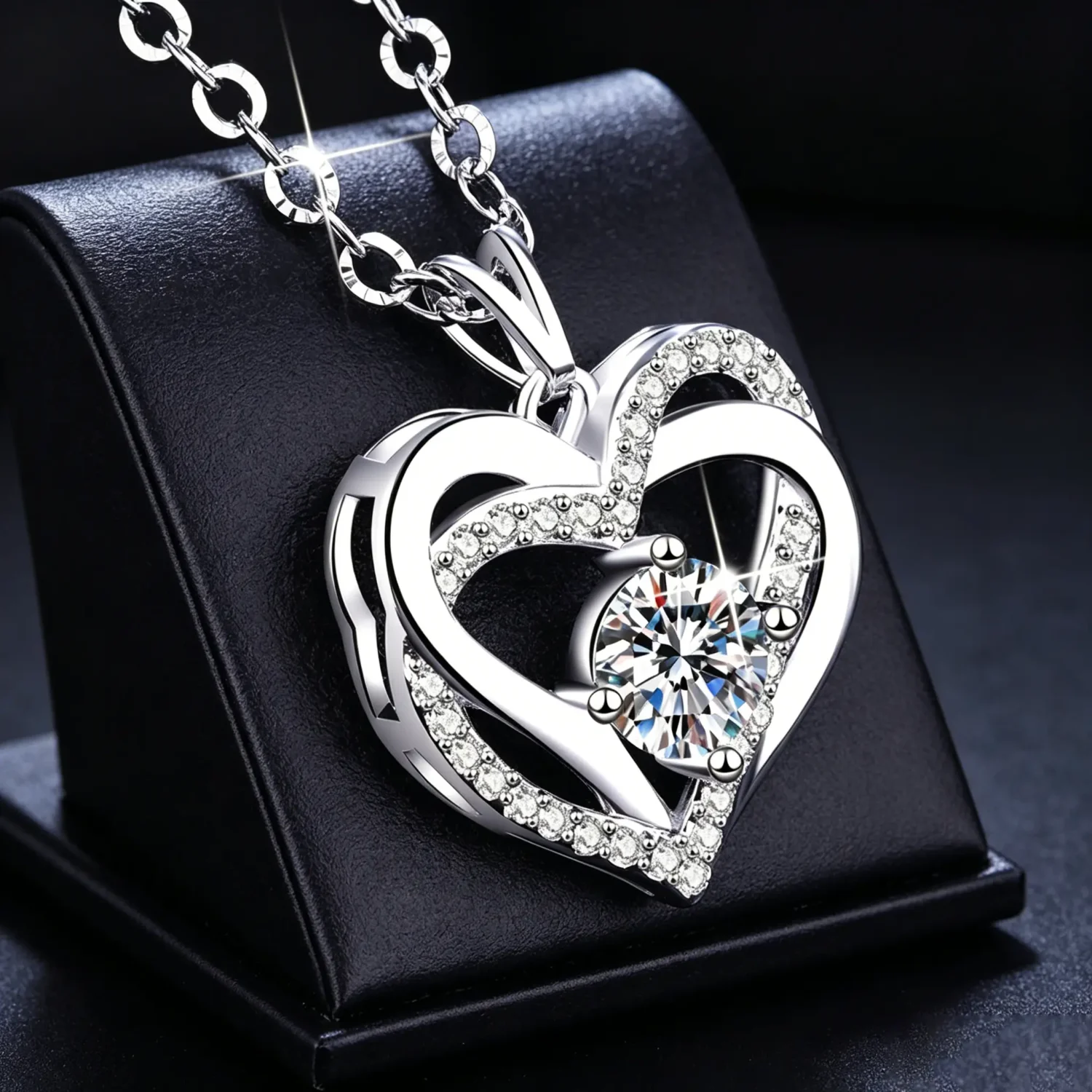 S925 Sterling Silver Heart Shaped 0.5ct Moissanite Necklace - Image 4
