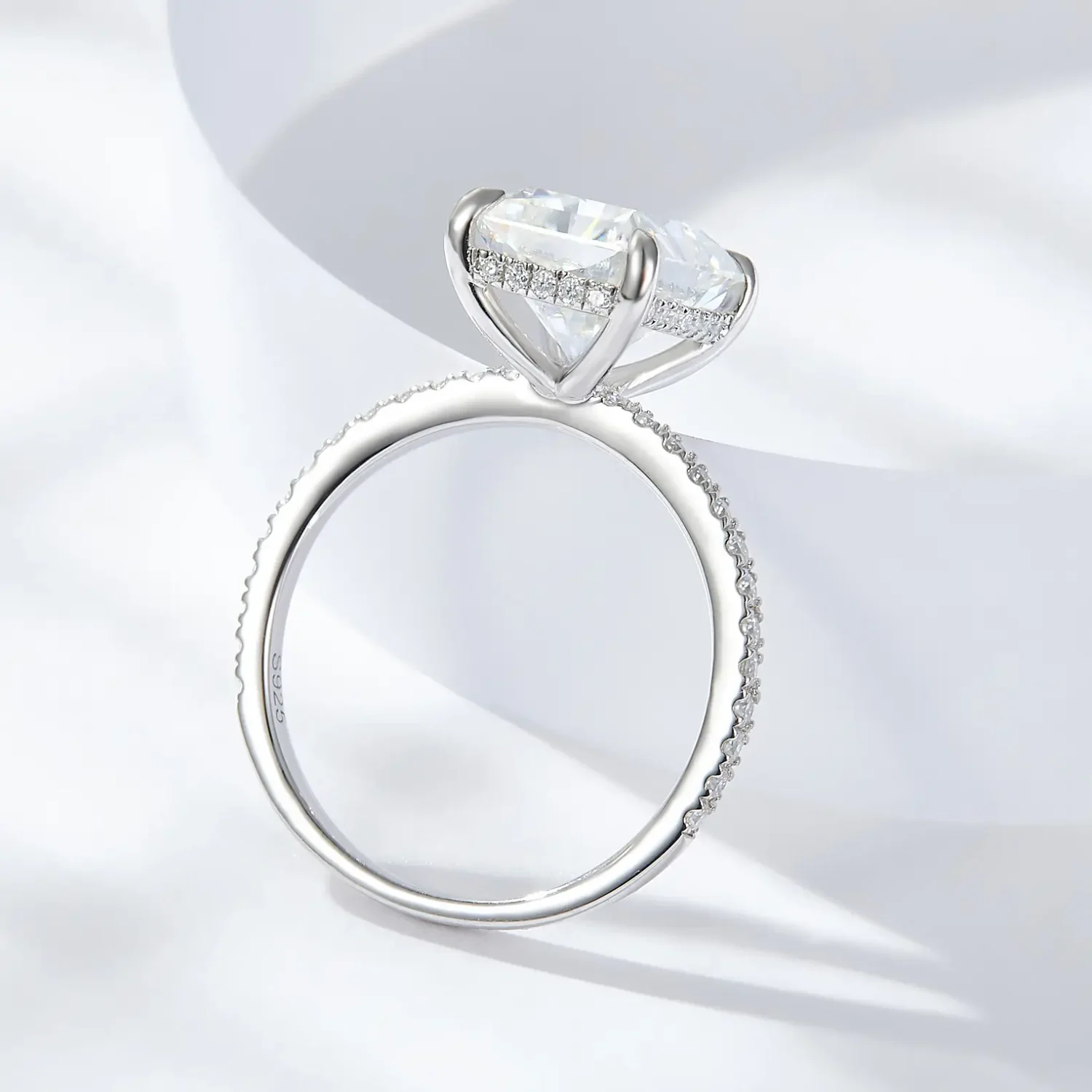 S925 Sterling Silver Radiant Cut 4ct Moissanite Ring - Image 5