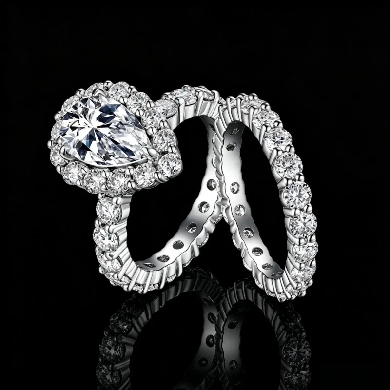 Pear Shaped Engagement Ring​s