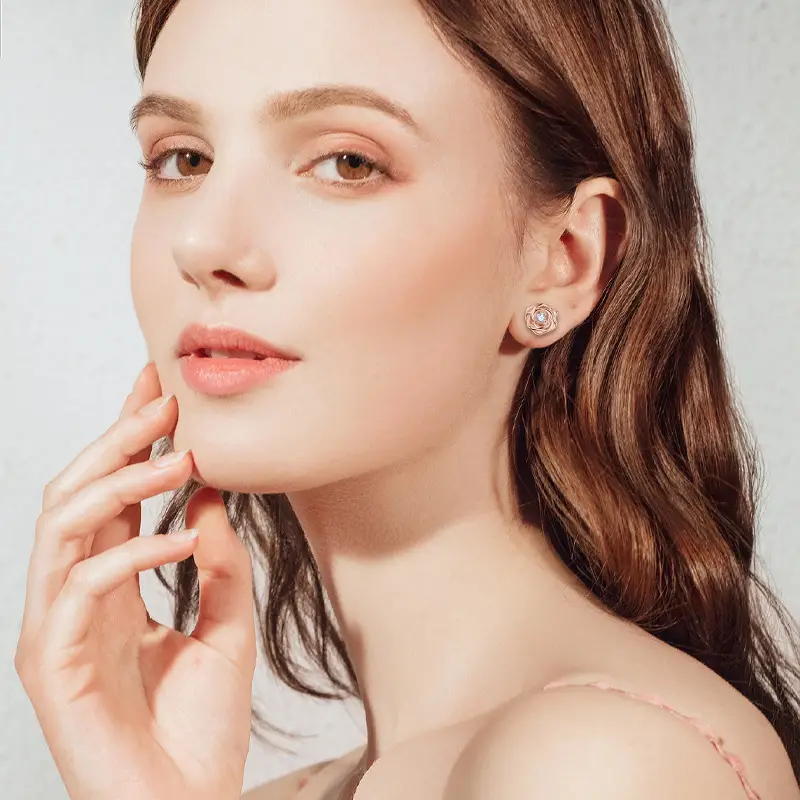 Alternative view of Chic Rose Shaped Moissanite Earrings Stud with Gold Plated