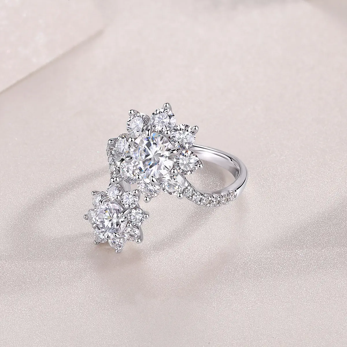1.5ct S925 Sterling Silver Double Sunflower Moissanite Ring - Image 4