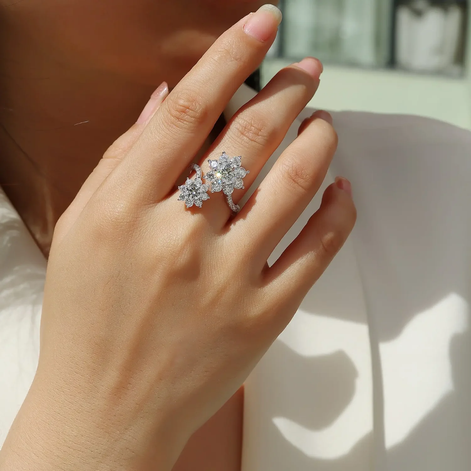 1.5ct S925 Sterling Silver Double Sunflower Moissanite Ring - Image 3