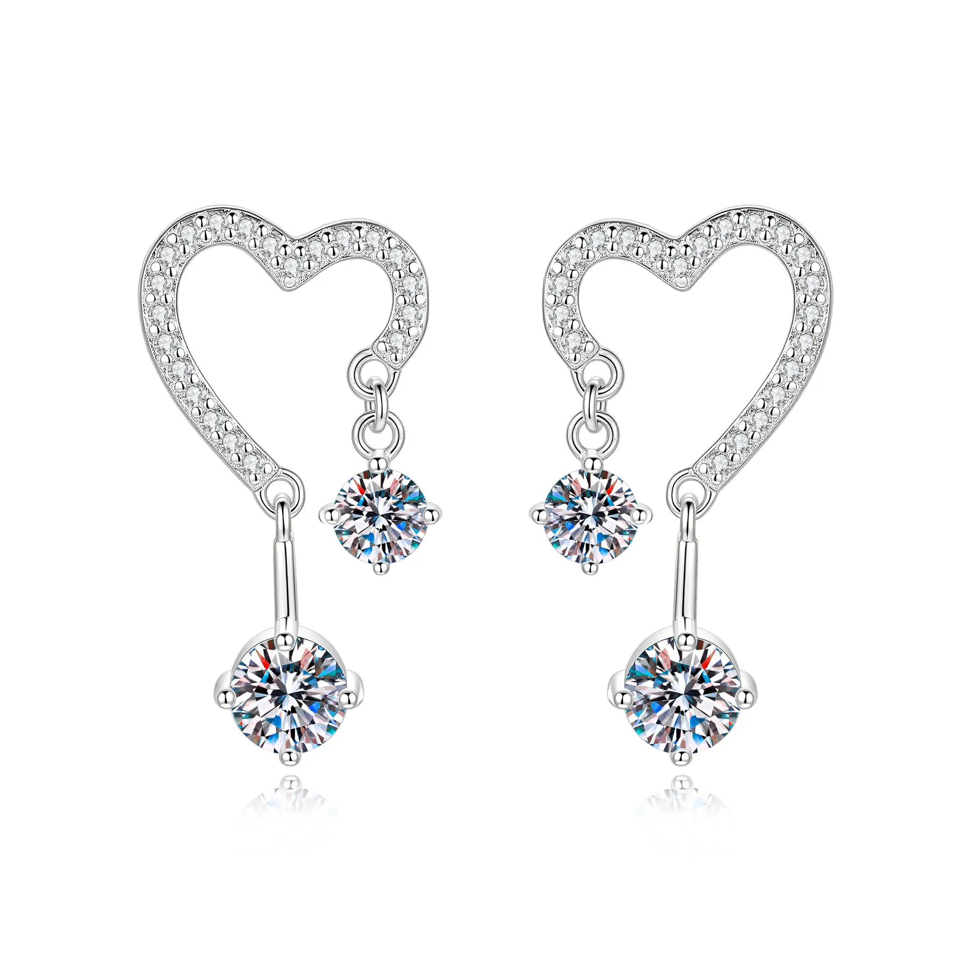 Chic 1.6ct S925 Sterling Silver Heart Moissanite Earring