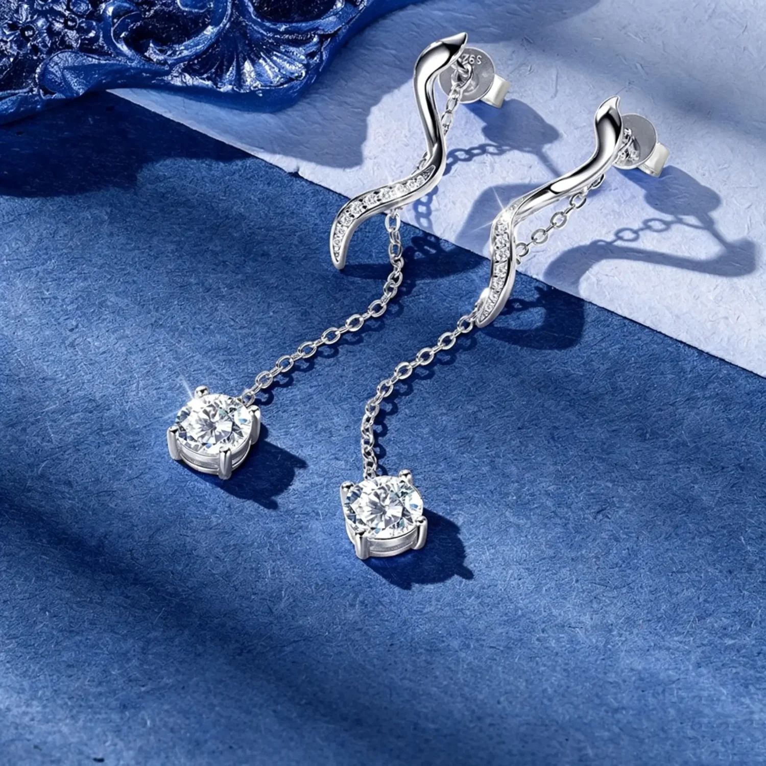 S-shaped S925 Sterling Silver Moissanite Drop Earring